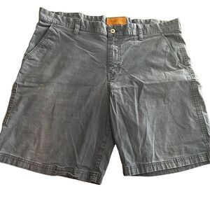 ClearWater Outfitters shorts size 40